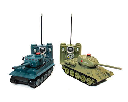 Радиоуправляемый танковый бой Huan Qi Т34 и Tiger 508-555 масштаб 1:32