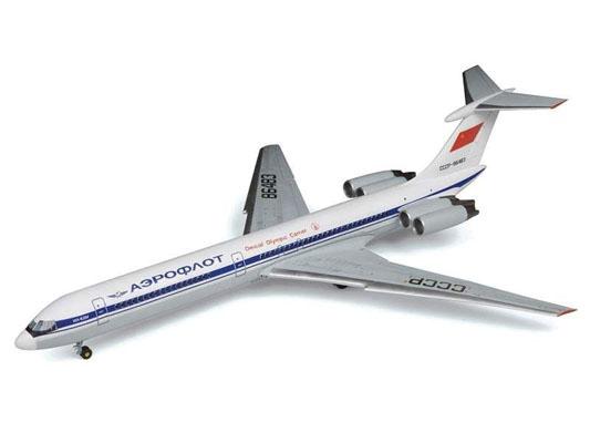 Модель сборная ZVEZDA Пассажирский авиалайнер ИЛ-62М, 1:144