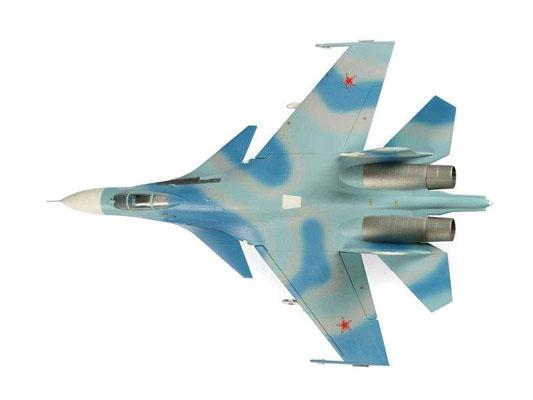 Модель Сборная ZVEZDA Советский истребитель Су-27, подарочный набор, 1:72