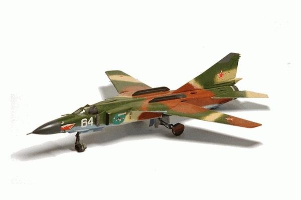 Модель Сборная ZVEZDA Истребитель-бомбардировщик МиГ-23МЛД, 1:72