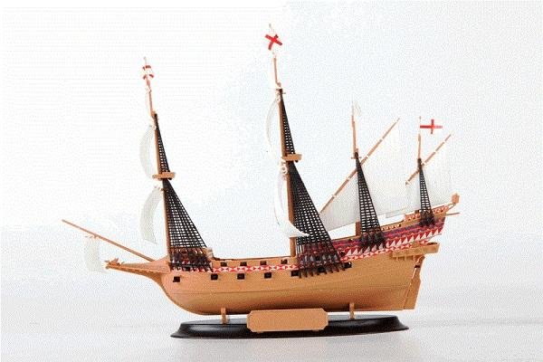 Модель Сборная ZVEZDA Корабль Френсиса Дрейка "Ревендж", подарочный набор, 1:350