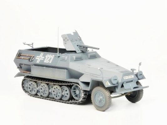 Модель Сборная ZVEZDA Немецкий бронетранспортер Sd.Kfz.251:10 AUSF B с 37мм орудием «Ханомаг», 1:35