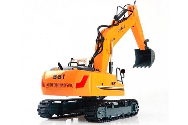 Радиоуправляемый экскаватор Double Eagle 1:16 E561-003 2 в 1