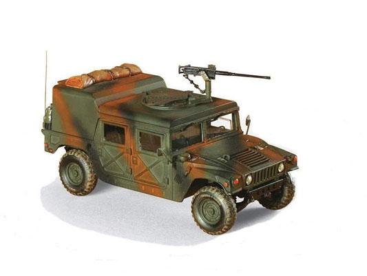 Модель сборная ZVEZDA Американский вездеход "Хаммер", подарочный набор, 1:35