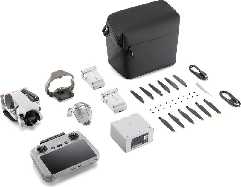 Квадрокоптер DJI Mini 4 Pro Fly More Combo (DJI RC 2)