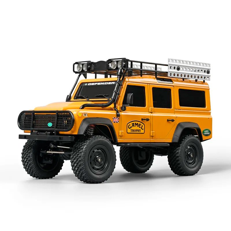 Конструктор для сборки внедорожника MN Model Defender (желтый) 4WD масштаб 1:18 2.4G - MN-111K|YELLOW