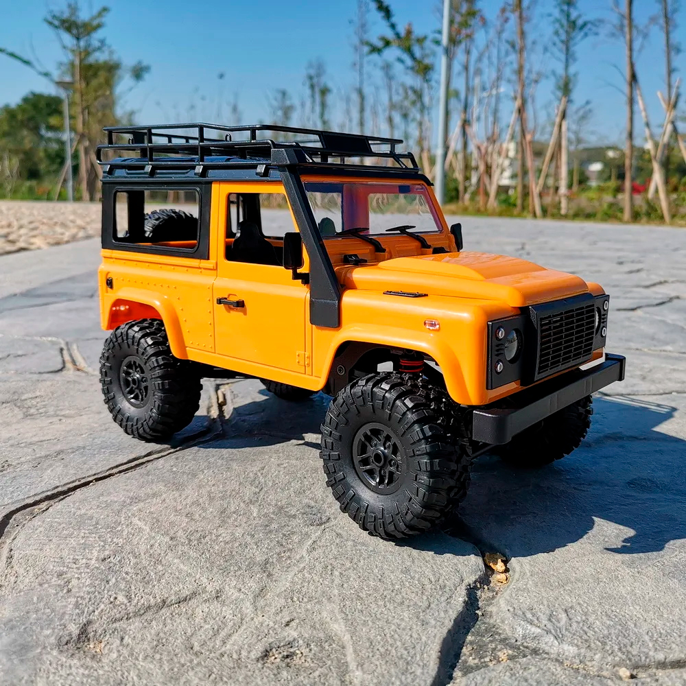 Конструктор для сборки MN MODEL джип Defender (песочный) RTR 4WD масштаб  1:12 2.4G - MN-90K|YELLOW