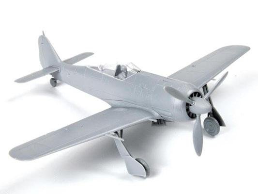Модель Сборная ZVEZDA Истребитель Немецкий Фокке-Вульф FW-190A4 (сборка без клея), 1:72