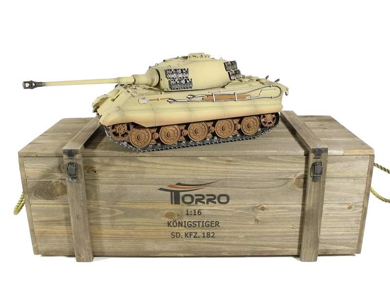 Радиоуправляемый танк Torro King Tiger 1/16 дым (для ИК боя) V3.0 2.4G RTR TR11510-CA-3.0