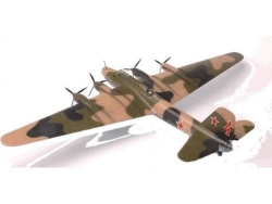 Модель сборная ZVEZDA Дальний бомбардировщик ПЕ-8 1:72