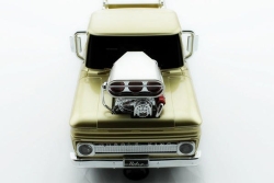 Радиоуправляемый пикап из серии "Muscle Car" с гоночным мотором 1:16