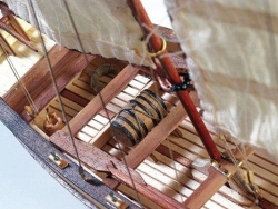 Сборная модель из дерева шлюпки корабля Artesania Latina ENDEAVOUR, 1/50