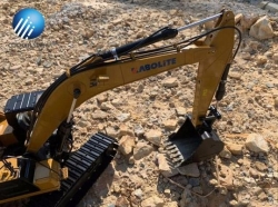 Радиоуправляемый экскаватор Hui Na 1:16 2.4G - HN336