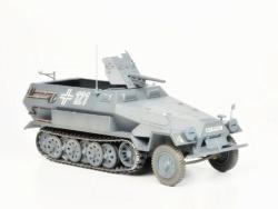 Модель Сборная ZVEZDA Немецкий бронетранспортер Sd.Kfz.251:10 AUSF B с 37мм орудием «Ханомаг», 1:35