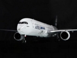 Модель сборная ZVEZDA Пассажирский лайнер Аэробус А-350 1000, 1:144
