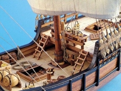 Сборная модель из дерева корабля Artesania Latina LA PINTA, 1/65