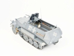 Модель Сборная ZVEZDA Немецкий бронетранспортер Sd.Kfz.251:10 AUSF B с 37мм орудием «Ханомаг», 1:35