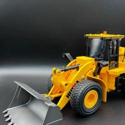 Радиоуправляемый погрузчик бульдозер HUI NA TOYS 1:16 2.4G - HN1552