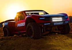 Радиоуправляемый шорт-корс Traxxas Unlimited Desert Racer 4WD RTR масштаб 1:7 2.4G - TRA85086-4-R