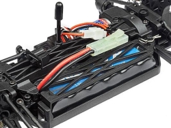 Радиоуправляемая машина трагги Maverick iON XT 4WD 1:18 2.4G - MV12808