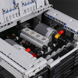 Конструктор Lepin Technics 23003 Land-Rover Defender - Technic 0580