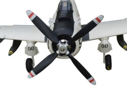 Радиоуправляемый самолет Top RC A1 Sky Raider 800мм 2.4G 4-ch LiPo RTF Top027C