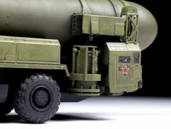 Модель сборная ZVEZDA Российский "Тополь", 1:72