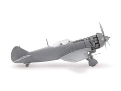 Модель Сборная ZVEZDA Советский истребитель ЛА-5ФН, подарочный набор, 1:48