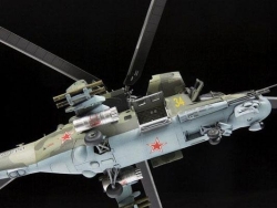 Модель Сборная ZVEZDA Советский ударный вертолёт МИ 24П, 1:72